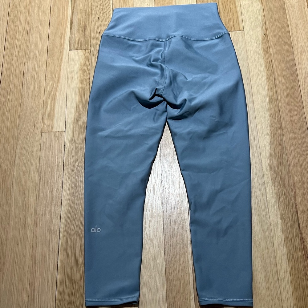 Alo High Waist Airlift Capri Legging in Blue Haze - Picture 2 of 4